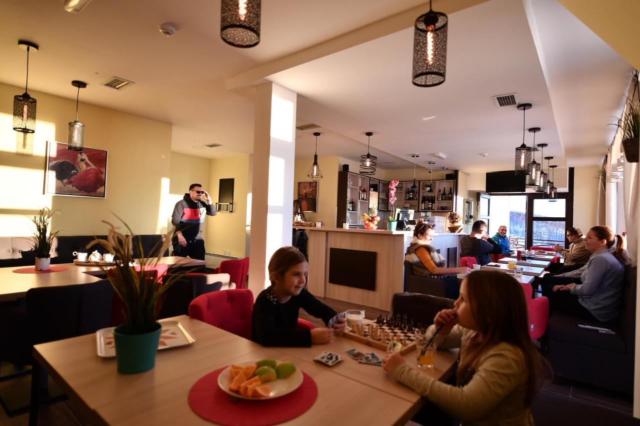 Apartman D52 Dvori Kopaonik Ngoại thất bức ảnh
